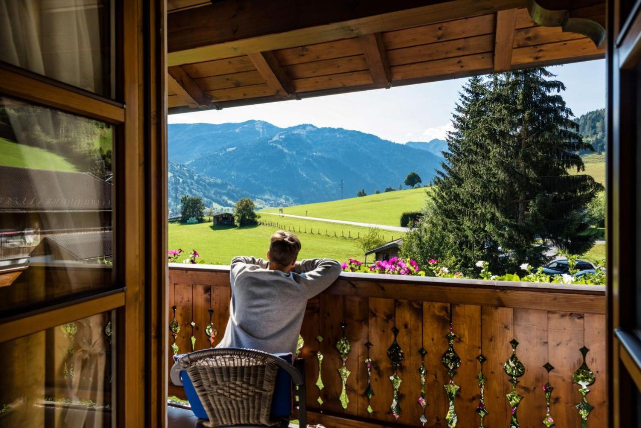 Bauernhofhotel "Die Unterbergerin" - Zimmer Mit Fruehstueck Und Ferienwohnungen In Gastein Mit Gratis Thermeneintritt Dorfgastein Eksteriør billede