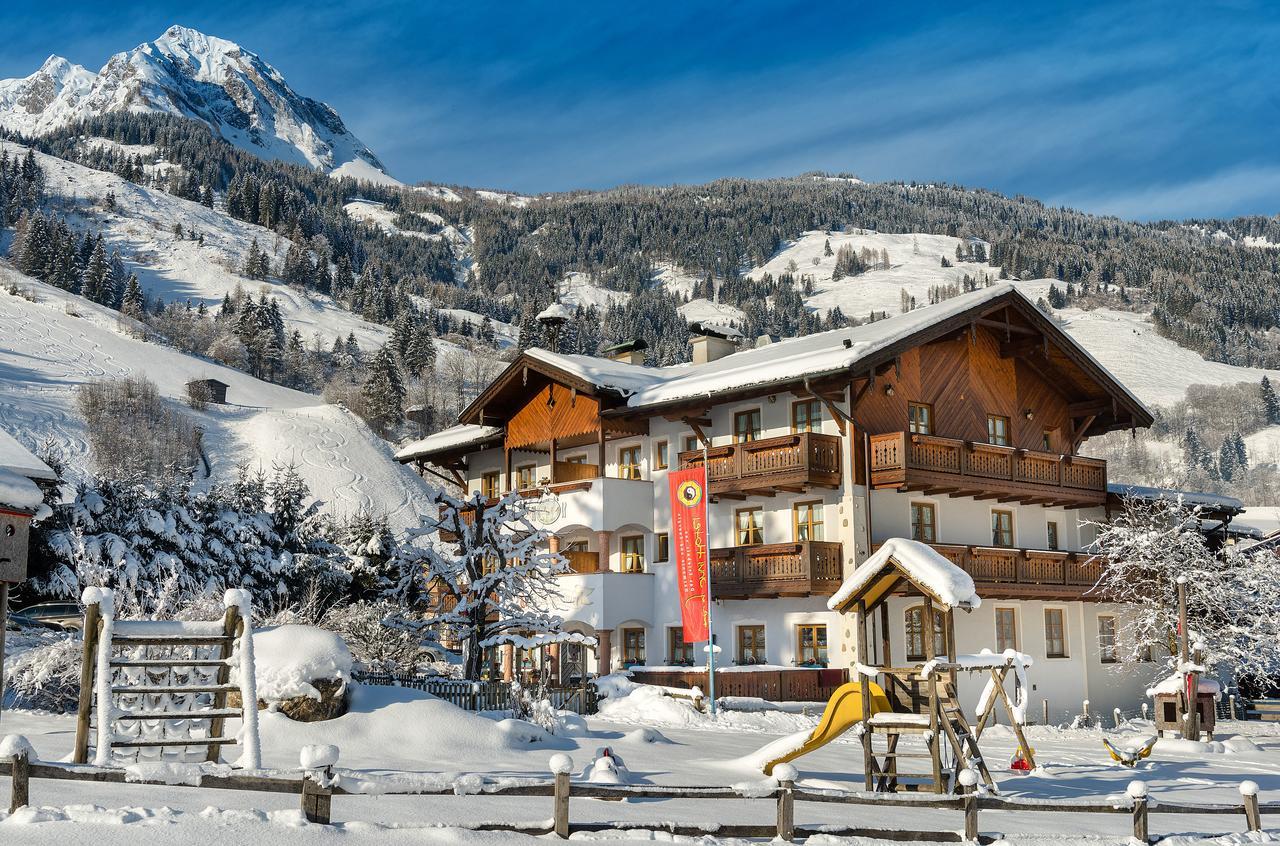 Bauernhofhotel "Die Unterbergerin" - Zimmer Mit Fruehstueck Und Ferienwohnungen In Gastein Mit Gratis Thermeneintritt Dorfgastein Eksteriør billede